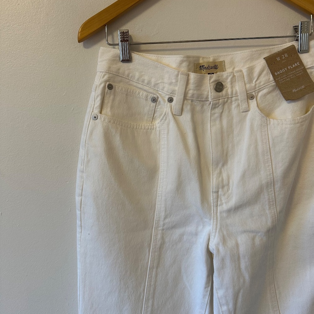 NWT Madewell White Baggy Flare Front Slit Jeans | Size 28 - Picture 6 of 16